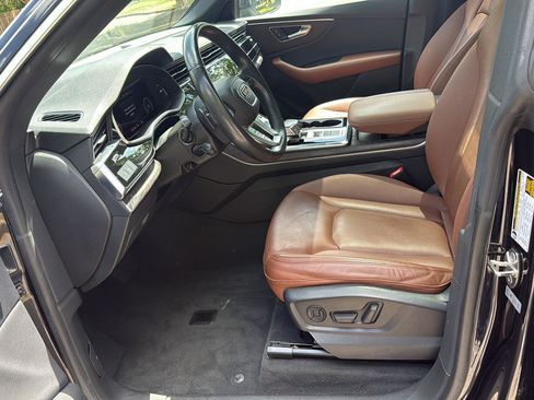 Used 2021 Audi Q8 Premium Plus w/ Premium Plus Package image 11