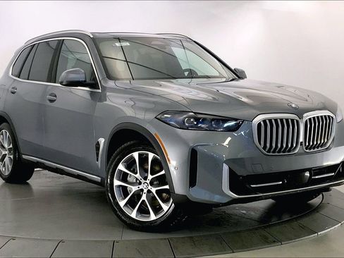 New 2026 BMW X5 xDrive50e w/ Executive Package image 1