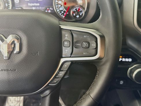 Used 2025 RAM 1500 Big Horn RWD image 15