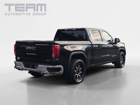 Used 2022 GMC Sierra 1500 SLT AWD/4WD image 7