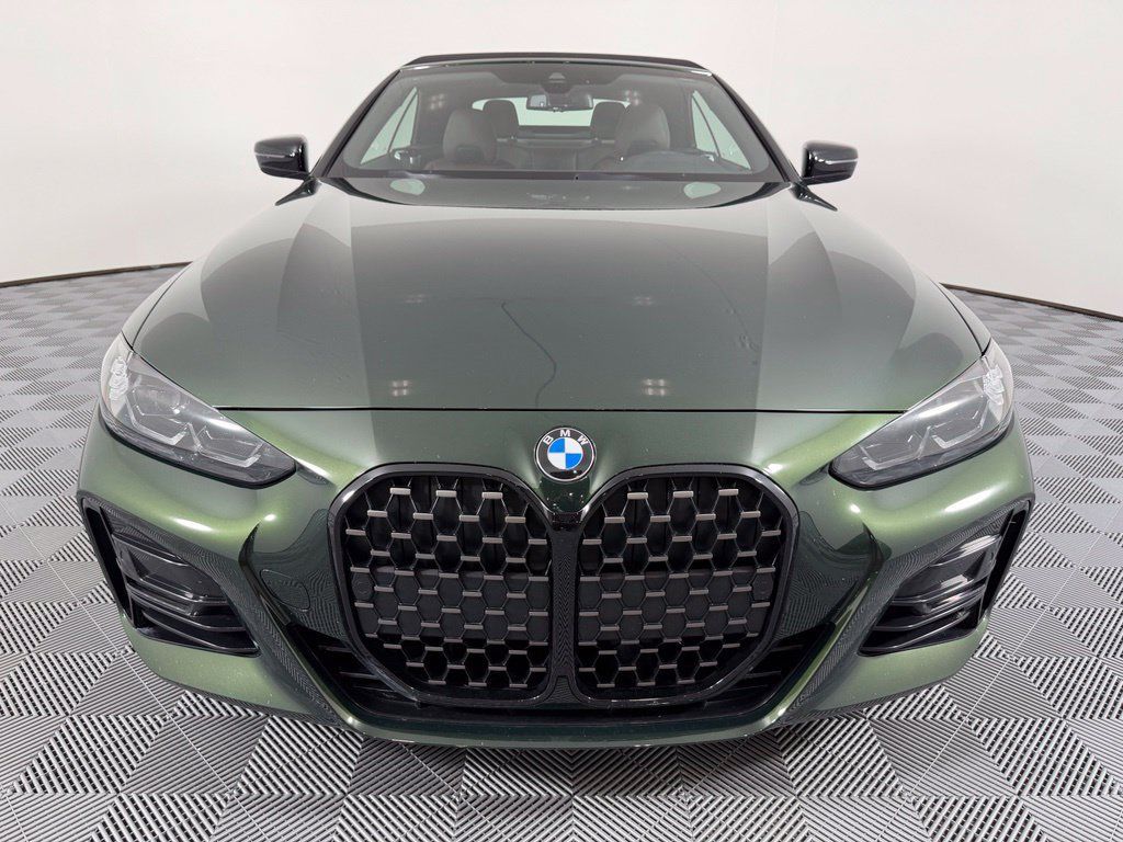 Used 2022 BMW 430i xDrive Convertible w/ M Sport Package AWD/4WD image 9