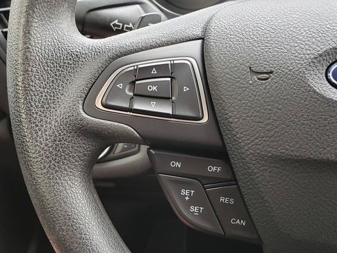 Used 2017 Ford Escape SE FWD image 20