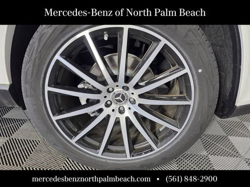 New 2026 Mercedes-Benz GLS 580 4MATIC image 15