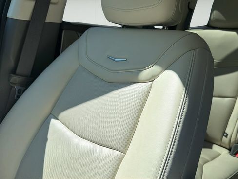 Used 2023 Cadillac XT6 Premium Luxury AWD/4WD image 41