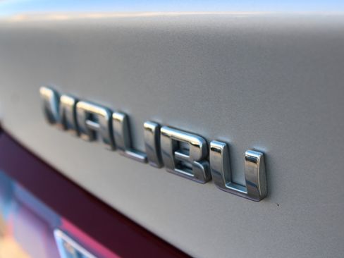 Used 2022 Chevrolet Malibu LT image 7