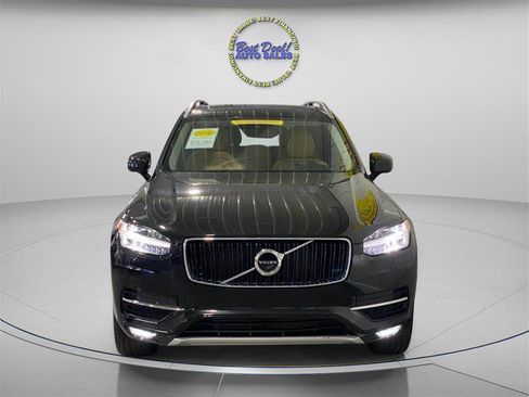 Used 2016 Volvo XC90 T6 Momentum w/ Protection Package Plus AWD/4WD image 8