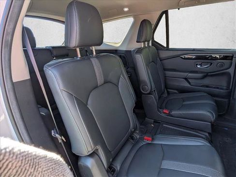 Used 2024 Honda Pilot EX-L image 19