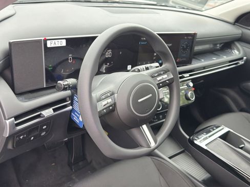 New 2026 Hyundai Tucson Blue SE image 16