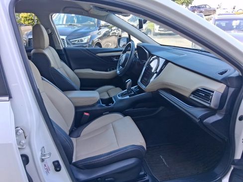 Used 2020 Subaru Outback Limited AWD/4WD image 38