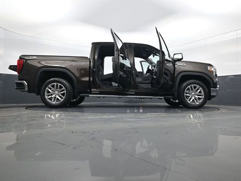 Used 2019 GMC Sierra 1500 SLT w/ SLT Premium Package image 33