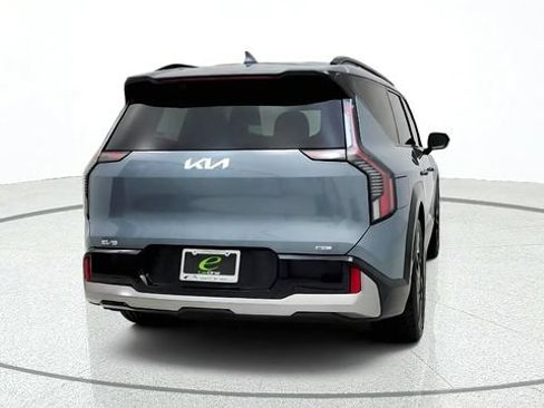 Used 2024 Kia EV9 GT-Line AWD/4WD image 8