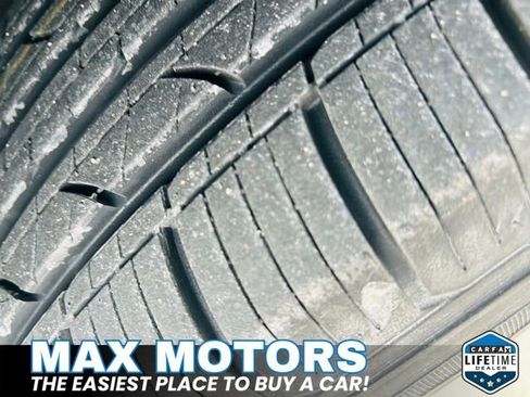 Used 2023 Chevrolet Traverse LT w/ LPO, Cargo Package image 35