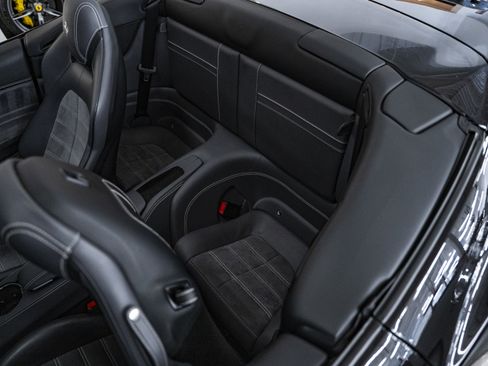 Used 2017 Ferrari California T image 40