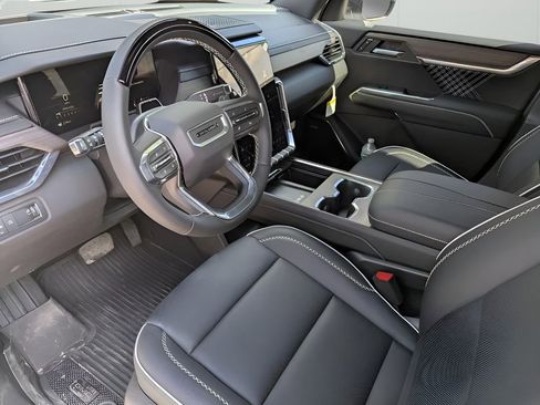 New 2026 GMC Acadia Denali w/ Super Cruise Package image 6