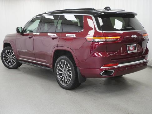 Certified 2025 Jeep Grand Cherokee L Summit AWD/4WD image 14