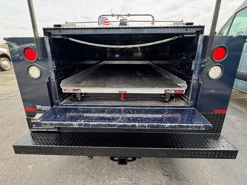 Used 2015 Ford F250 XL w/ Power Equipment Group image 16