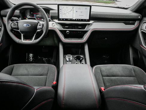 Used 2026 Ford Explorer ST AWD/4WD image 28