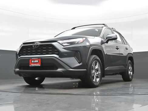 Used 2024 Toyota RAV4 XLE AWD/4WD image 28