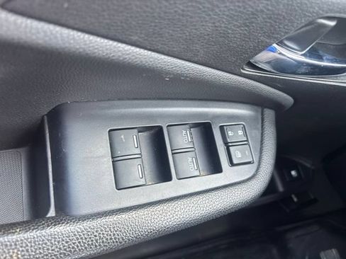 Used 2019 Honda Passport Sport image 11