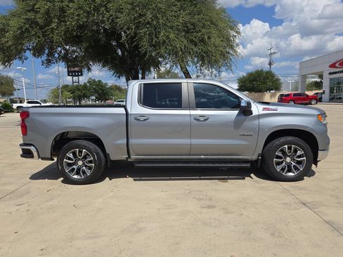 Certified 2025 Chevrolet Silverado 1500 LT w/ Z71 Off-Road Package AWD/4WD image 2