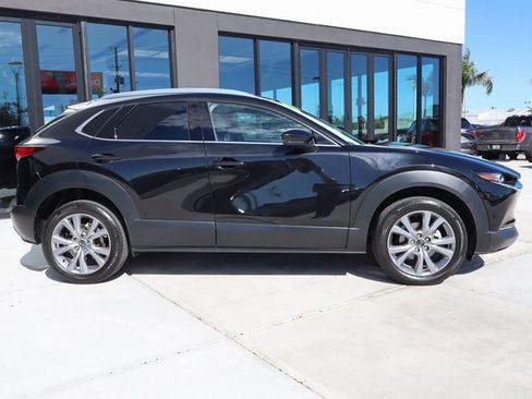 Used 2023 MAZDA CX-30 AWD 2.5 S w/ Premium Package image 2