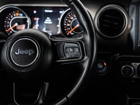 Used 2018 Jeep Wrangler Unlimited Sport S image 16