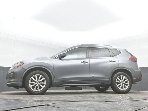 Used 2019 Nissan Rogue SV FWD image 30