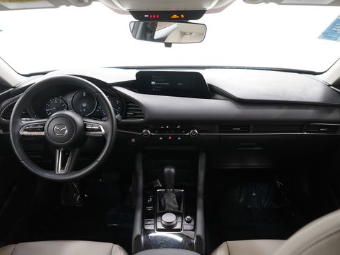 Used 2019 MAZDA MAZDA3 Sedan w/ Select Package image 12