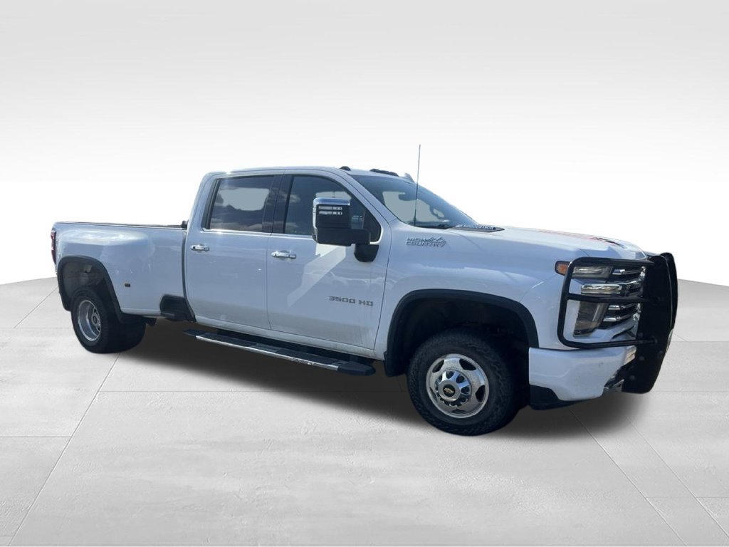 Used 2020 Chevrolet Silverado 3500 High Country w/ Technology Package AWD/4WD image 32