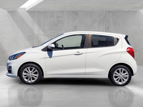 Used 2022 Chevrolet Spark LT FWD image 6
