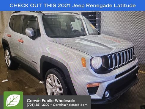 Used 2021 Jeep Renegade Latitude w/ Convenience Group AWD/4WD image 1