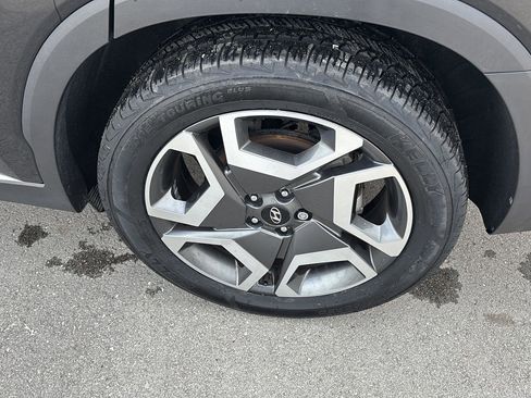 Used 2023 Hyundai Palisade Limited AWD/4WD image 10