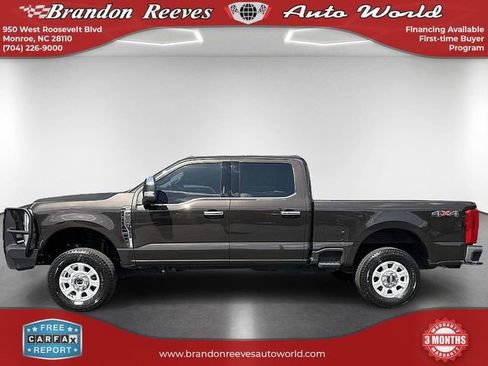 Used 2024 Ford F250 XLT w/ Snow Plow Prep Package AWD/4WD image 9
