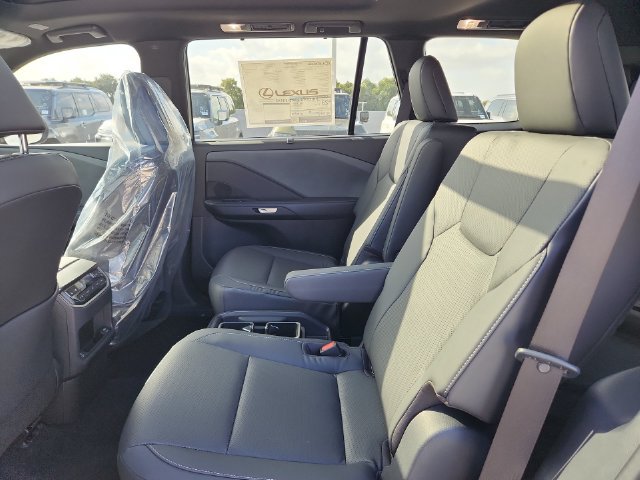 Used 2025 Lexus TX 350 AWD w/ Technology Package image 23