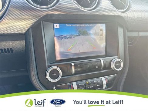 Certified 2019 Ford Mustang Convertible w/ Equipment Group 101A image 27