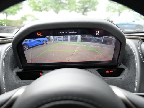 Used 2018 McLaren 720S Luxury RWD image 31