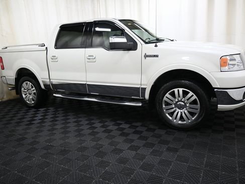 Used 2006 Lincoln Mark LT 4x4 image 8