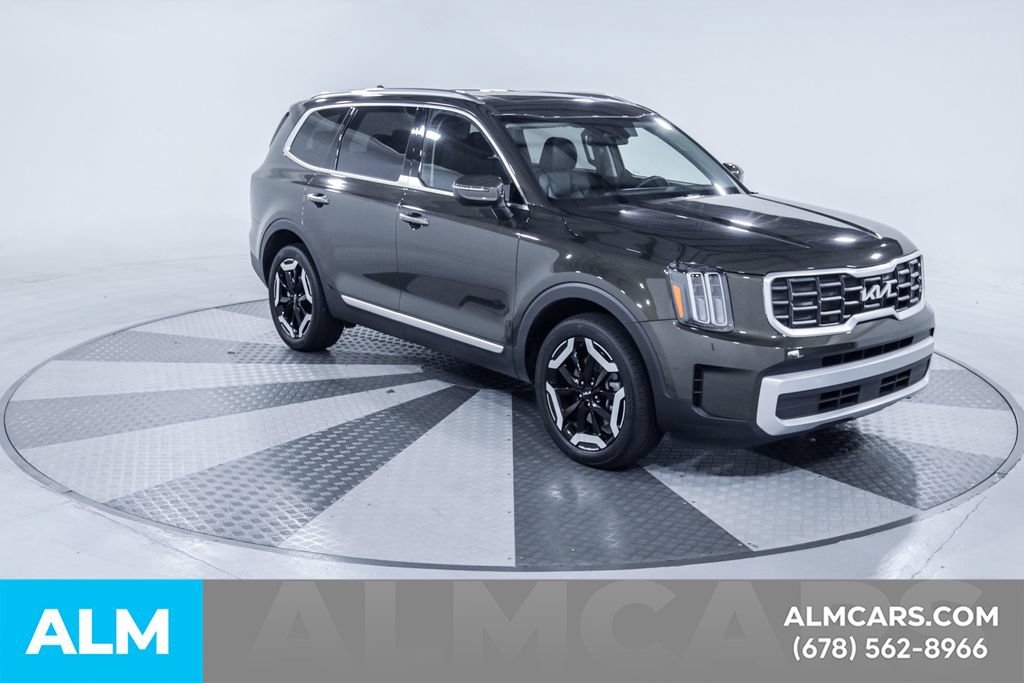 Used 2024 Kia Telluride S w/ S Sunroof Package FWD image 14