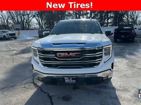 Used 2023 GMC Sierra 1500 SLT w/ SLT Premium Plus Package image 3