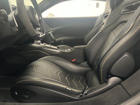 Used 2022 Maserati MC20 Coupe RWD image 14
