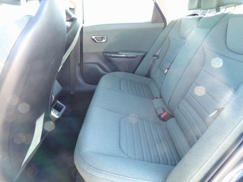 Used 2025 Kia K4 EX image 27