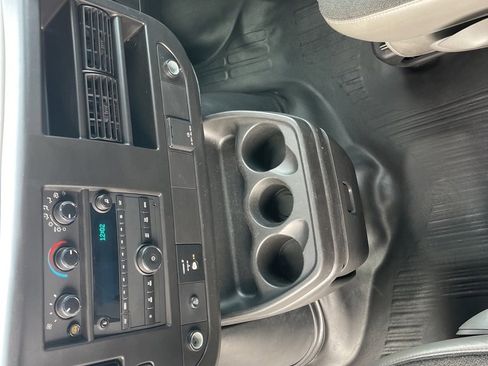 Used 2023 Chevrolet Express 2500 w/ Driver Convenience Package image 12
