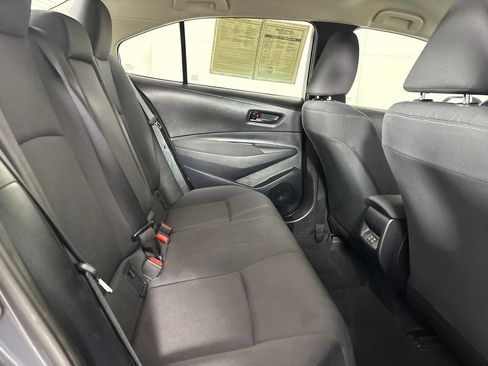 Used 2026 Toyota Corolla LE FWD image 27