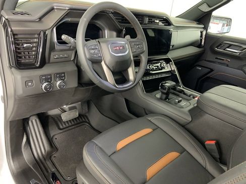 Used 2025 GMC Sierra 1500 AT4 w/ Technology Package image 36