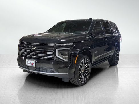 New 2026 Chevrolet Tahoe High Country AWD/4WD image 3