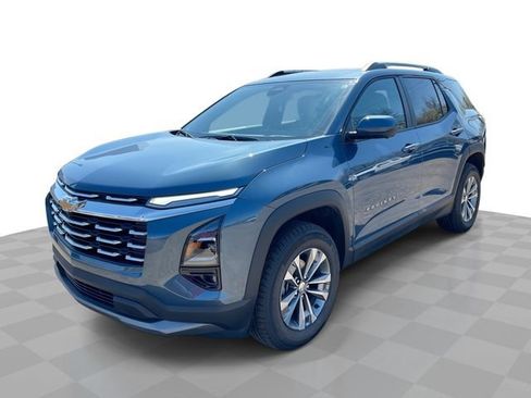 New 2026 Chevrolet Equinox LT w/ Convenience Package II AWD/4WD image 1