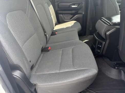 Used 2019 RAM 1500 Tradesman w/ SXT Appearance Group AWD/4WD image 17