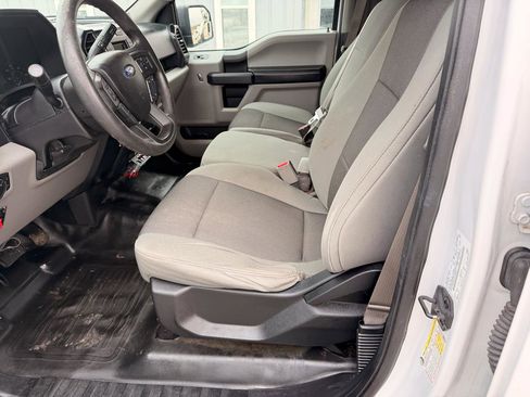 Used 2017 Ford F150 XL w/ Equipment Group 101A Mid image 8