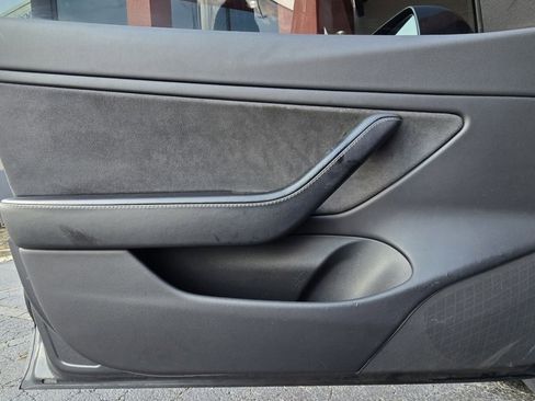 Used 2019 Tesla Model 3 Long Range image 13