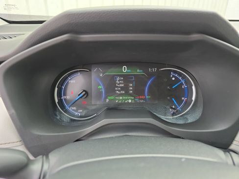 Used 2024 Toyota RAV4 XLE image 24